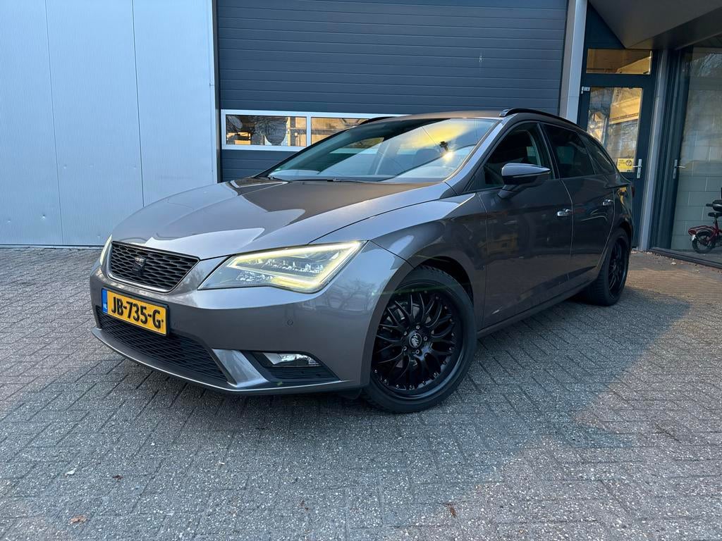 SEAT Leon ST 1.0 EcoTSI Style Connect|LED|Camera|Trekhaak|, Voorwielaandrijving, Stof, Leon, 610 kg