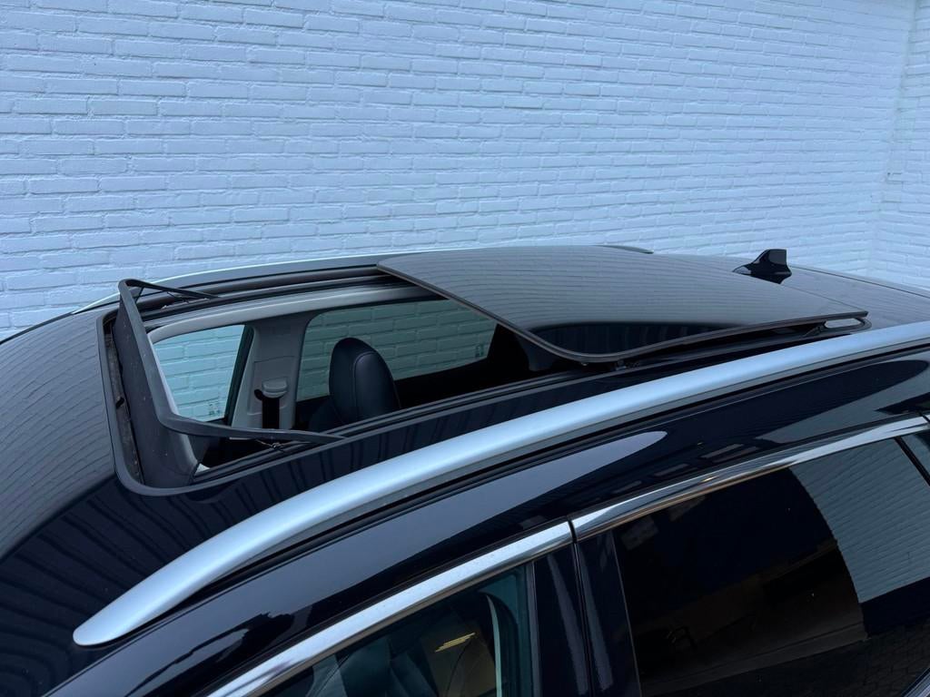 MG EHS PHEV Luxury PANODAK l 360 l TREKHAAK l GARANTIE 2029!, Auto's, Gebruikt, Zwart, 258 pk, Zwart