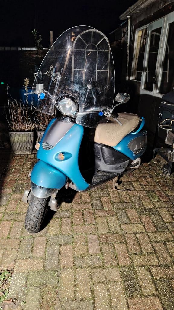 Aprilia Habana Custom Mojito 70CC, Fietsen en Brommers, Scooters | Aprilia, Ophalen, Tweetakt, Gebruikt, 70 cc