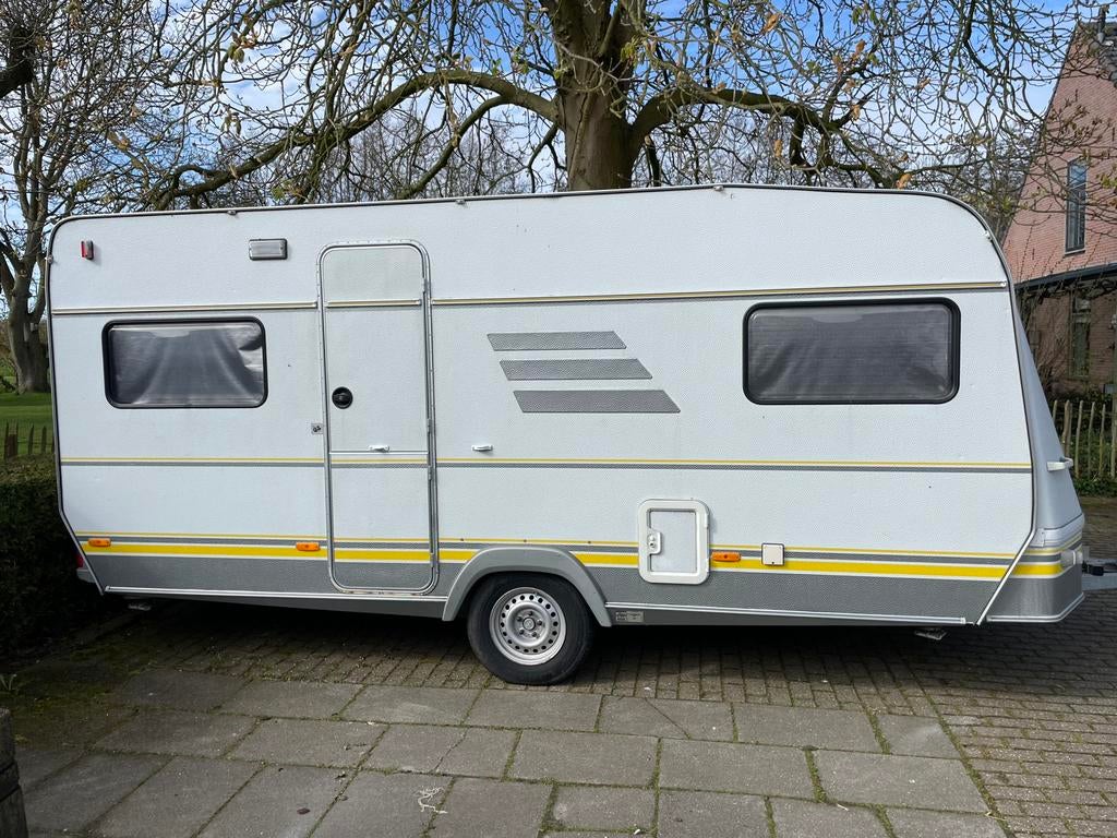 Eriba Swing 491B (1998) caravan met vele extra’s, Rondzit, Omvormbare zithoek, Particulier, Luifel