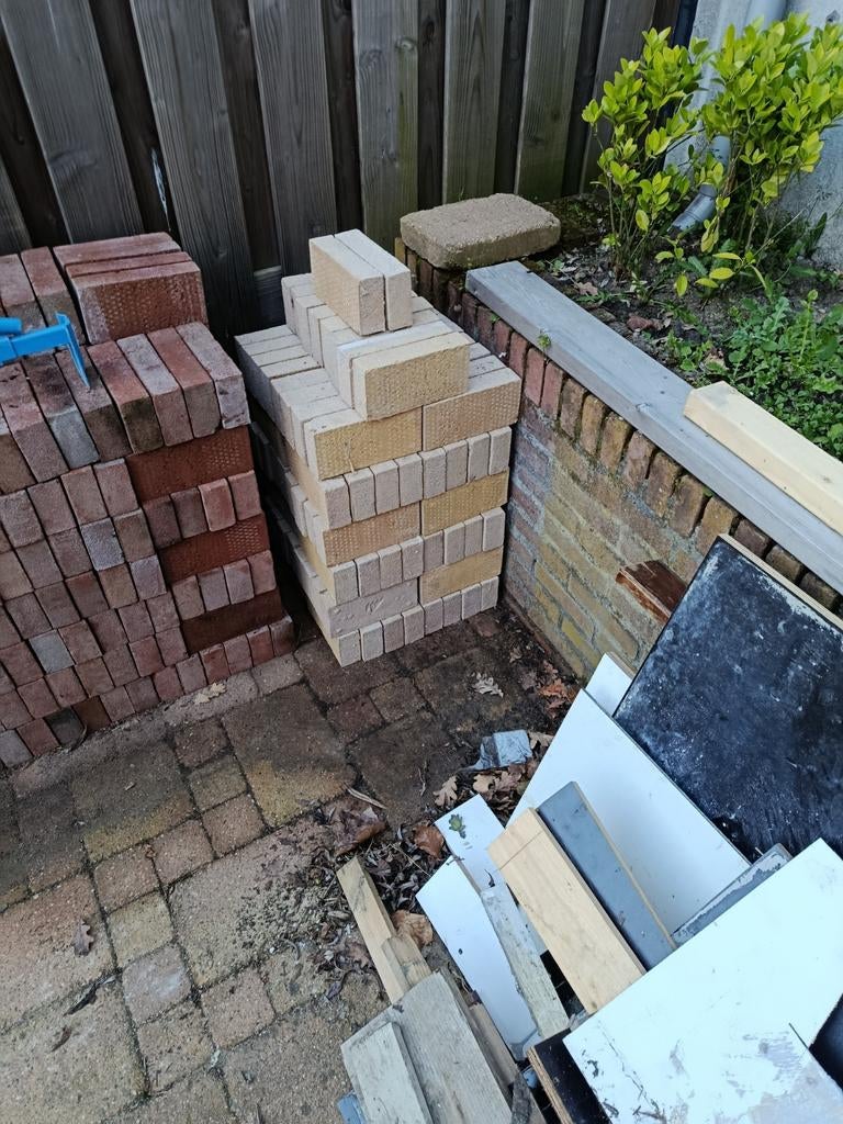 Gele Metselstenen 100 stuks, Doe-het-zelf en Verbouw, Metselstenen, Ophalen, Nieuw, Bakstenen