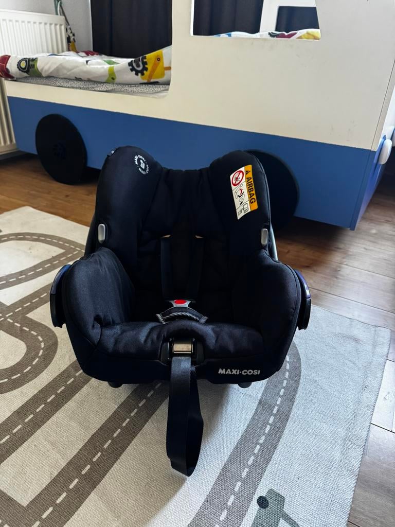 Maxi cosi kinderzitje autozitje 2 tweeling, Ophalen, 0 t/m 13 kg, Maxi-Cosi, Gebruikt