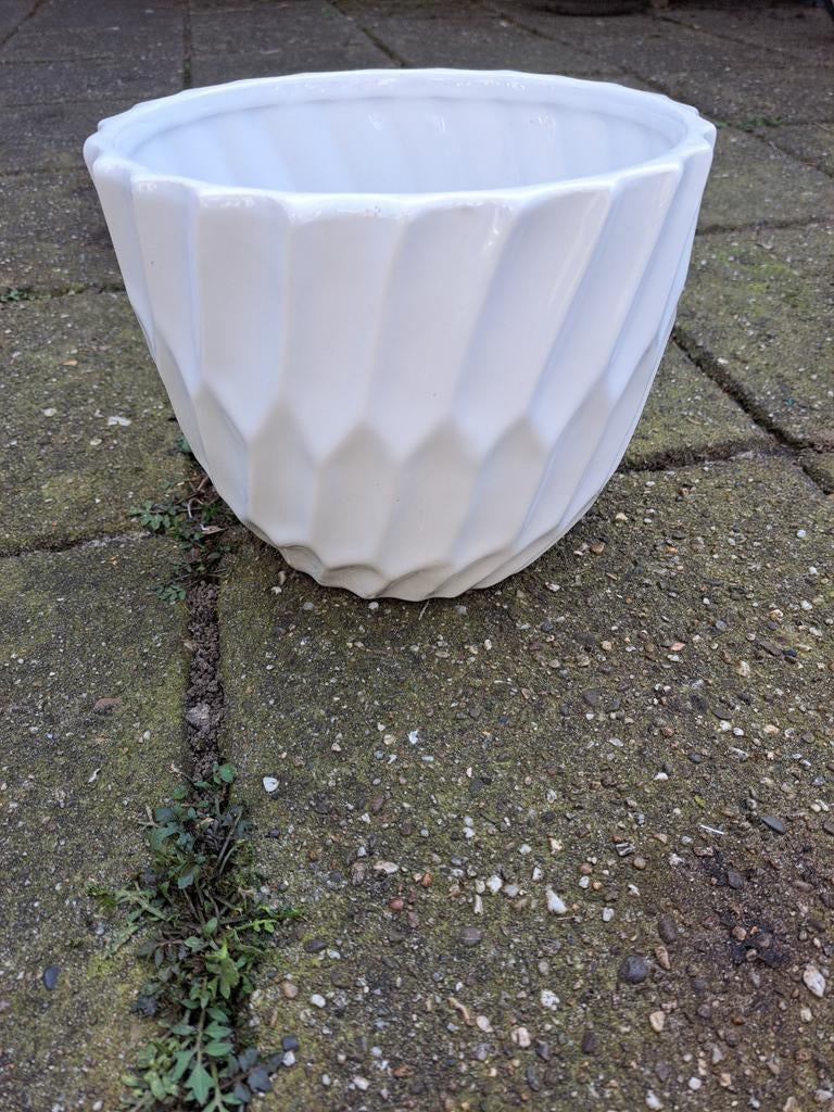 Mooie grote bloempot zgan, Tuin en Terras, Bloempotten, Ophalen, Zo goed als nieuw