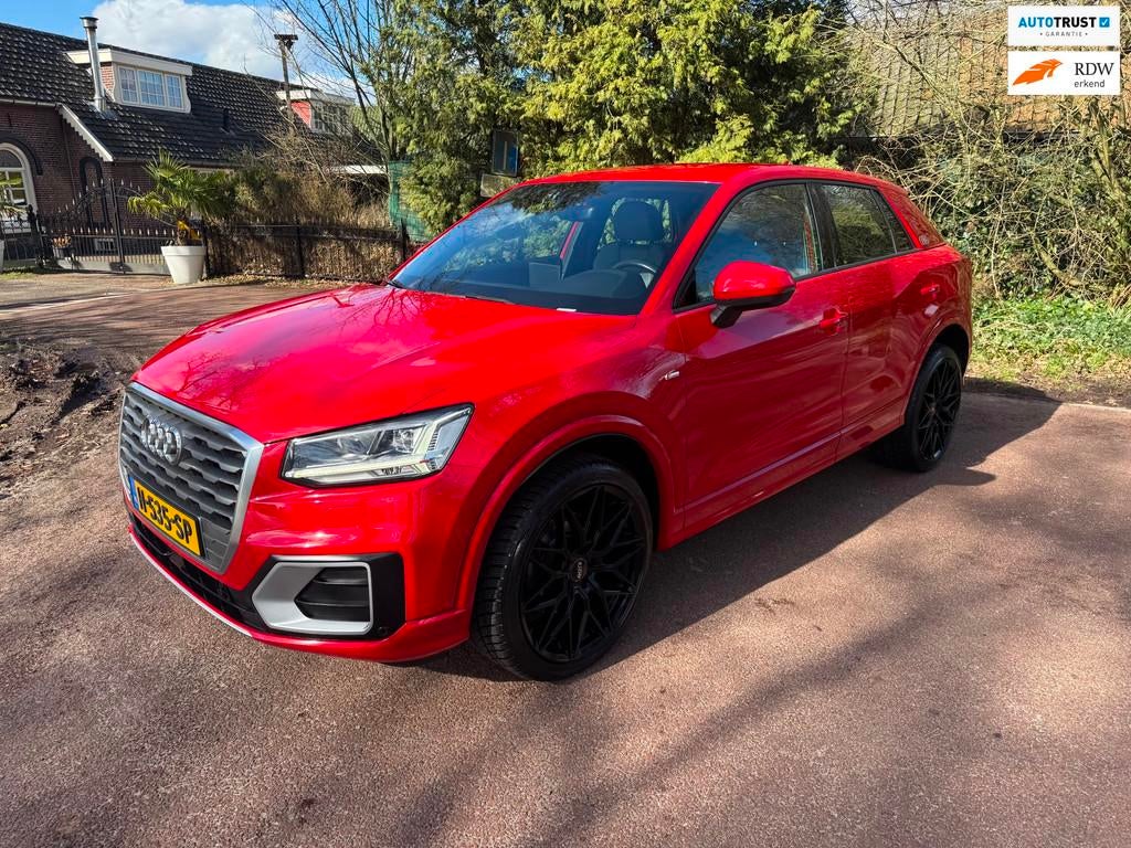 Audi Q2 1.4 TFSI CoD Launch Edition / S.line / Navi / leder, Auto's, Gebruikt, 4 cilinders, 150 pk, Leder en Stof