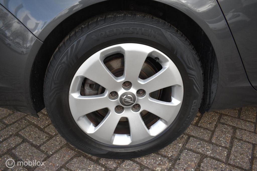 Opel Insignia 1.6 T Cosmo '09 Clima|Cruise|Navi, Auto's, Voorwielaandrijving, Euro 5, Stof, 4 cilinders