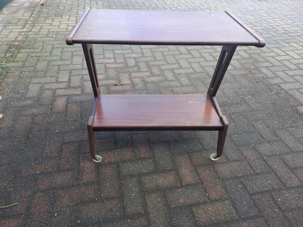 Louis van Teeffelen tv/radio meubel, Huis en Inrichting, Tafels | Sidetables, Ophalen of Verzenden, 25 tot 50 cm, Rechthoekig