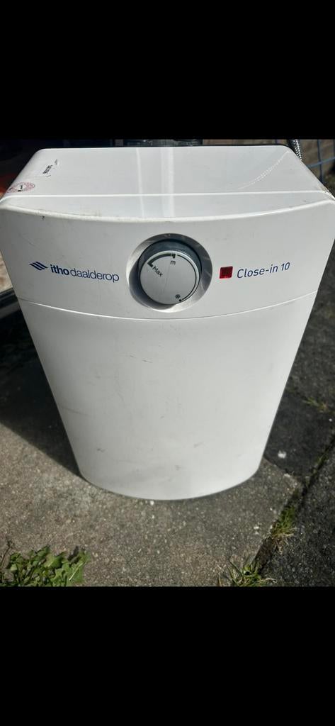 Mooi keukenboiler 10 liter, Doe-het-zelf en Verbouw, Geisers en Boilers, Minder dan 20 liter, Boiler, Ophalen of Verzenden, Minder dan 3 jaar oud