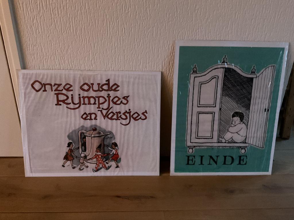 Straatversiering  met afbeeldingen met spreuken en versen, Ophalen of Verzenden, Zo goed als nieuw, Overige thema's