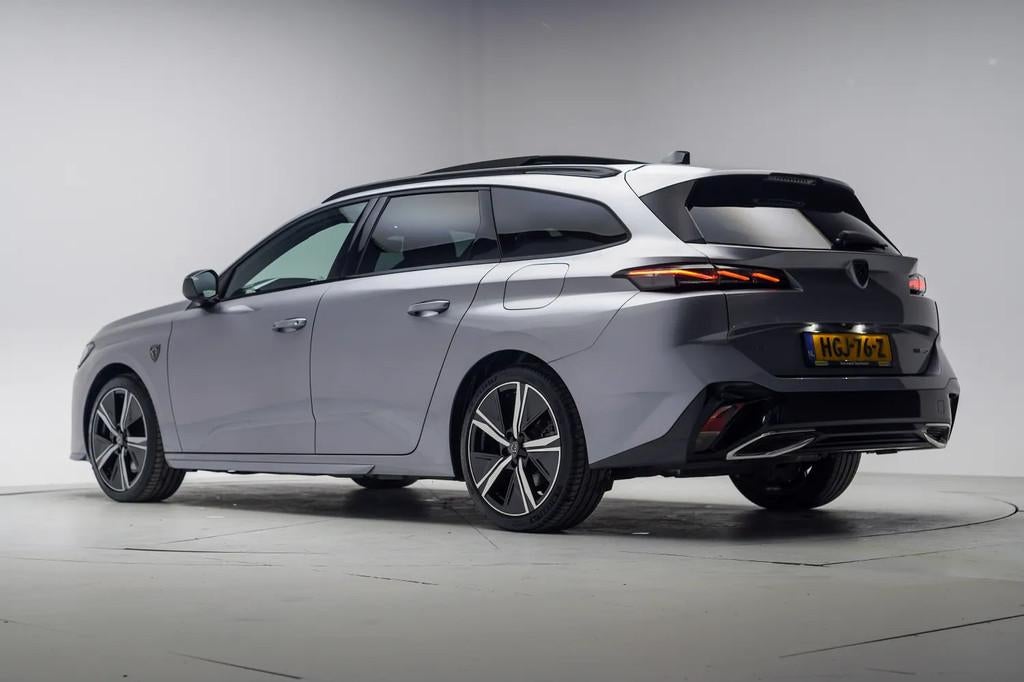 Peugeot 308 1.6 Plug-in Hybrid GT-Line 180 Aut. [ Panoramada, 77 km/l, Gebruikt, 4 cilinders, 150 pk