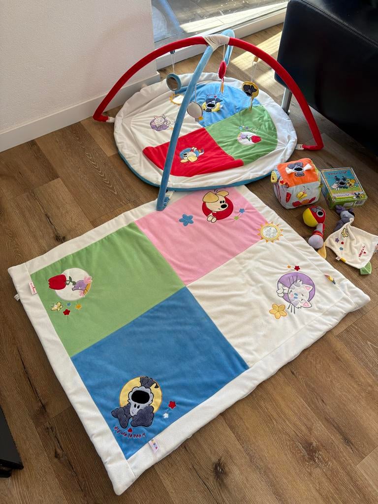 Woezel en Pip boxkleed, speelkleed, muziekhanger en meer, Kinderen en Baby's, Speelgoed | Babyspeelgoed, Ophalen, Gebruikt, Overige typen
