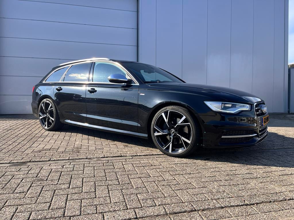 Audi A6 3.0TDI 180KW Avant Quat S-tr 2012 Zwart luchtvering, Auto's, Automaat, Zwart, 2000 kg, Zwart