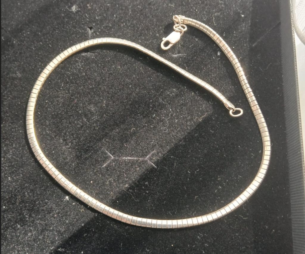 zilveren slang ketting 45 cm lang en 5mm breed, Ophalen of Verzenden, Nieuw, Zilver, Zilver