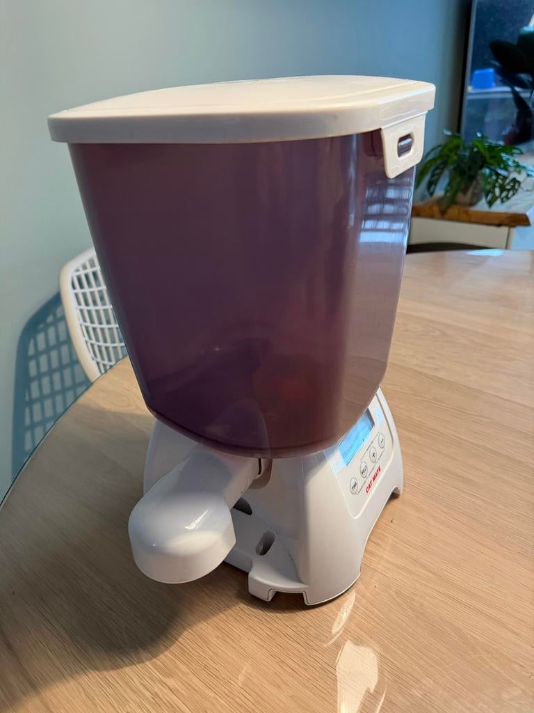 Cat Mate voerautomaat, Dieren en Toebehoren, Kattenvoerbakken en Drinkbakken, Ophalen