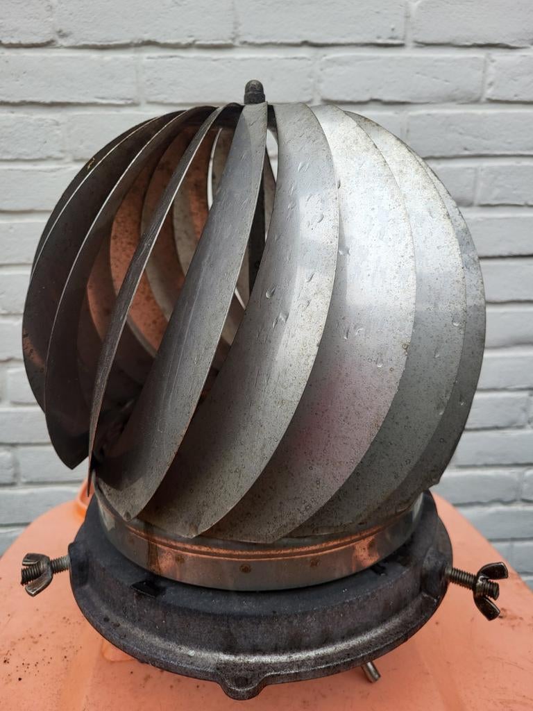 Roterende trekkap (RVS) voor bovenop schoorsteen, Ophalen, Nieuw, Vrijstaande haard, Houthaard