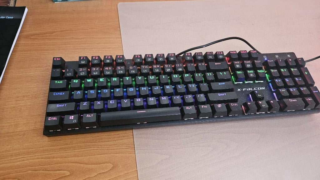 X-Falcon Mechanical Keyboard, Computers en Software, Toetsenborden, Ophalen, Gebruikt, Gaming toetsenbord, X-Falcon