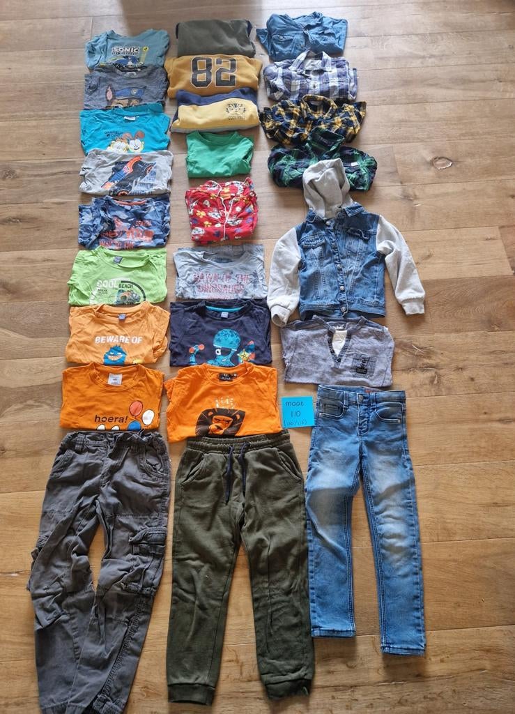 Kleding pakket jongens maat 110 (25 stuks), Ophalen, Maat 110