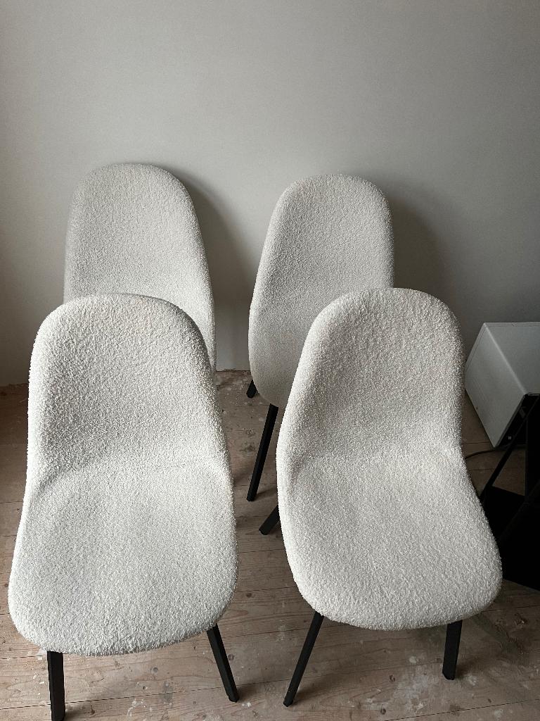 Eet kamer stoelen, Huis en Inrichting, Stoelen, Ophalen of Verzenden, Zo goed als nieuw, Vier, Stof