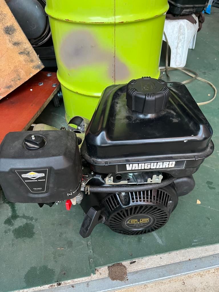 Briggs en stratton motor, Ophalen of Verzenden, Gebruikt, Benzinemotor