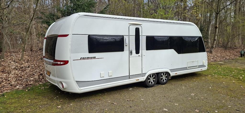 Hobby premium 610 UL | Airco | Mover | Fietsenrek | Voortent, 2 aparte bedden, Rondzit, Hobby, Particulier