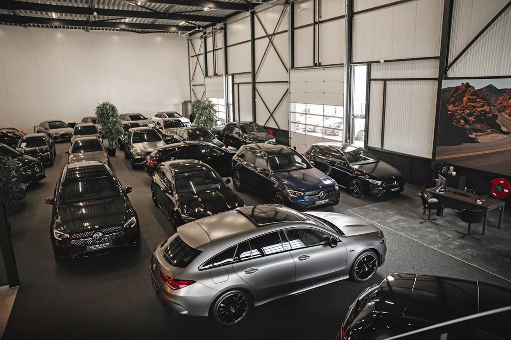 Mercedes-Benz A-Klasse 250 e Limousine AMG ✅ Head-Up ✅ P, 12 maanden, Gebruikt, Zwart, Wit