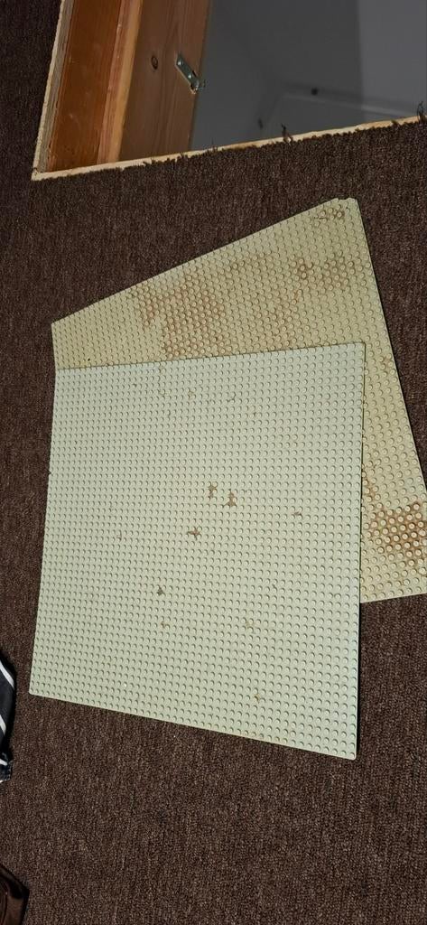 Lego bouwplaten, 2 stuks, Ophalen of Verzenden, Gebruikt, Losse stenen, Duplo