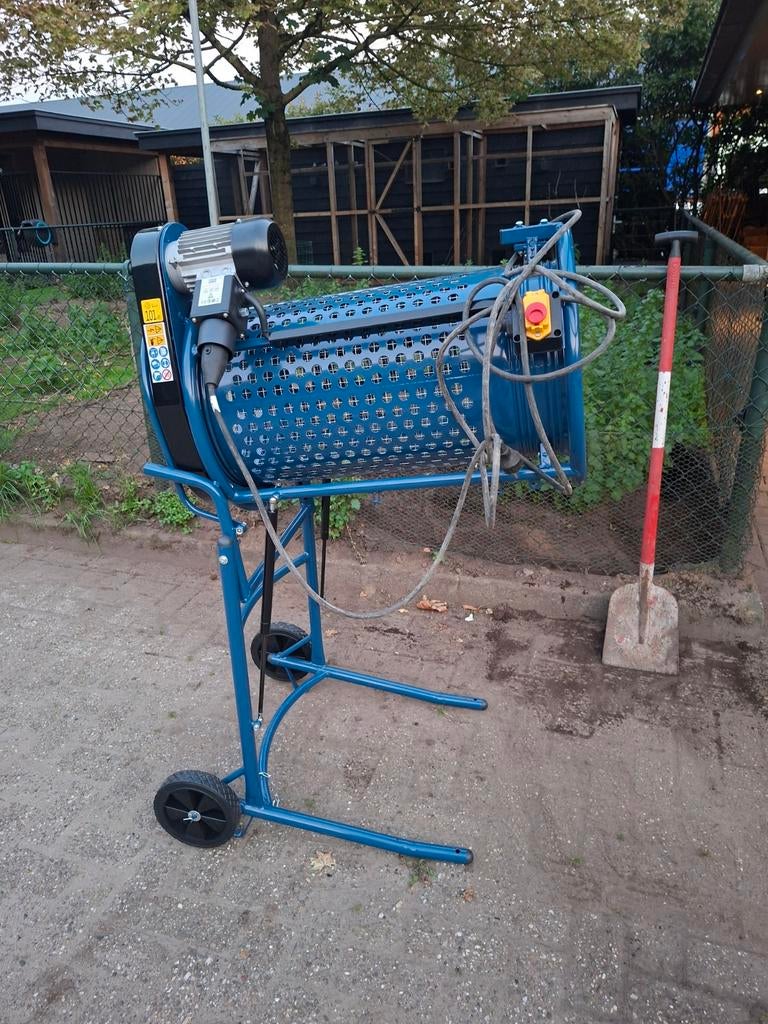 KOOLPUG Tuinzeef, 3 In 1 Metalen Grondzeef Met Verwisselbare Maasmaten 12 Mm 6 Mm 3 Mm Fijne Zeef Tuin Tuinraadsel Perfect Tuingereedschap Voor Het Zeven Van Grond Stenen En Compost 690207870