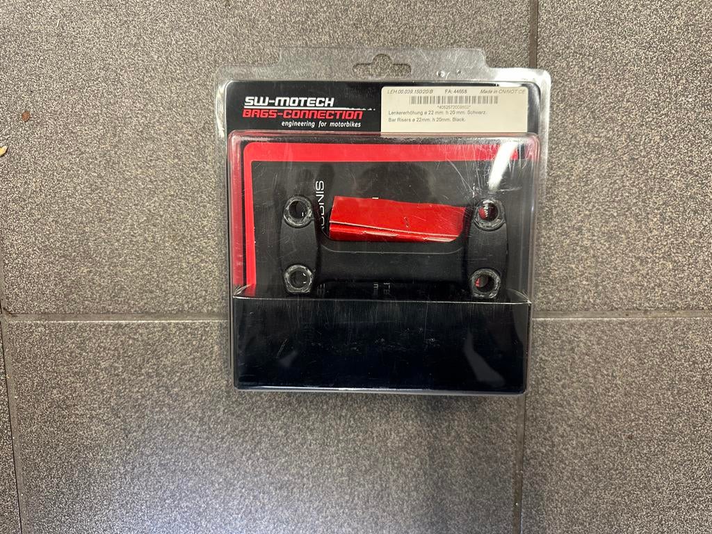 SW-Motech Stuurverhoger 22mm - Nieuw in verpakking, Ophalen of Verzenden, Zo goed als nieuw