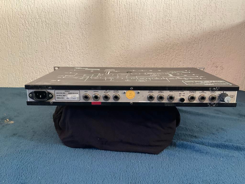 Lexicon PCM 42 Digital Delay Processor, Muziek en Instrumenten, Effecten, Ophalen of Verzenden, Gebruikt, Delay of Echo