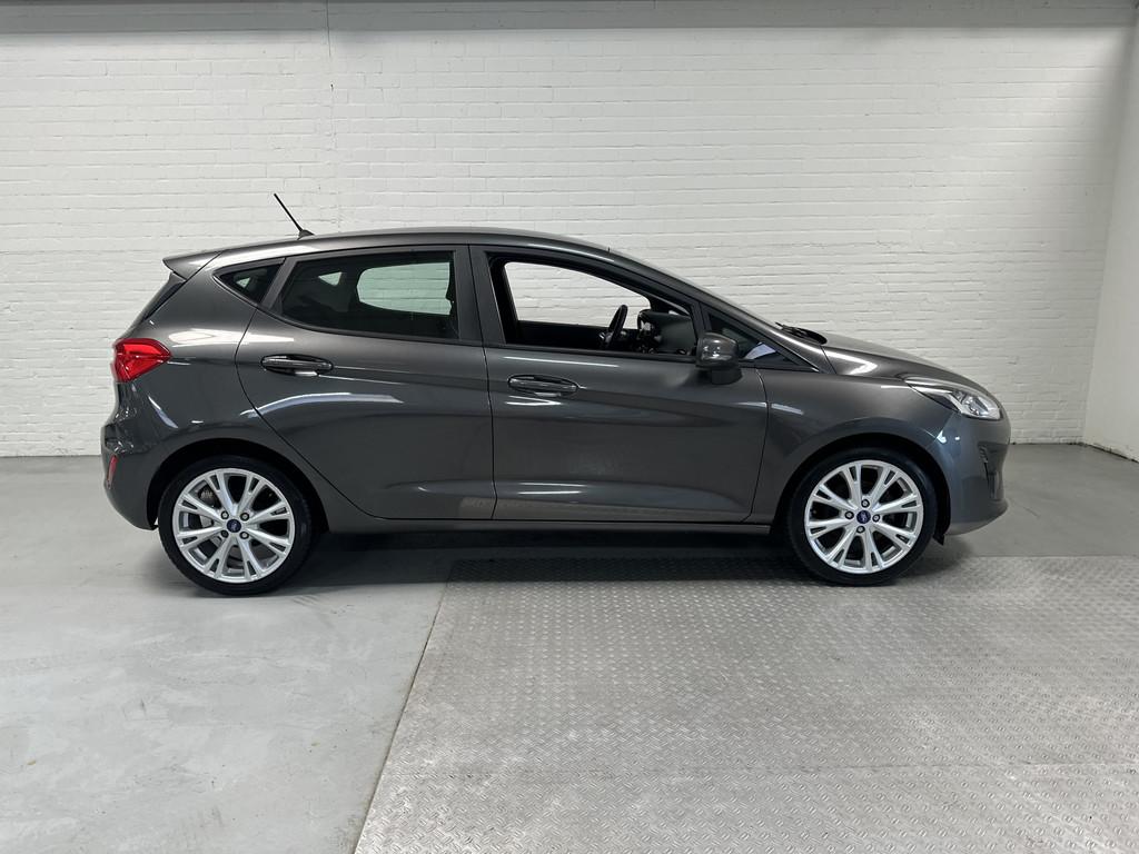 Ford Fiesta 1.0 EcoBoost Active CLIMA / CRUISE / TREKHAAK De, Voorwielaandrijving, Gebruikt, 580 kg, Lichtsensor