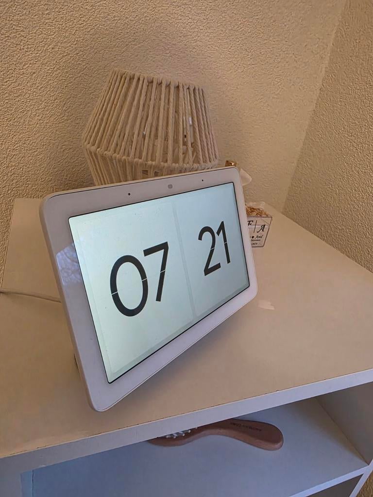Google Nest Hub (2e gen)-Smart Speaker met scherm, Ophalen of Verzenden, Zo goed als nieuw, Apparaten