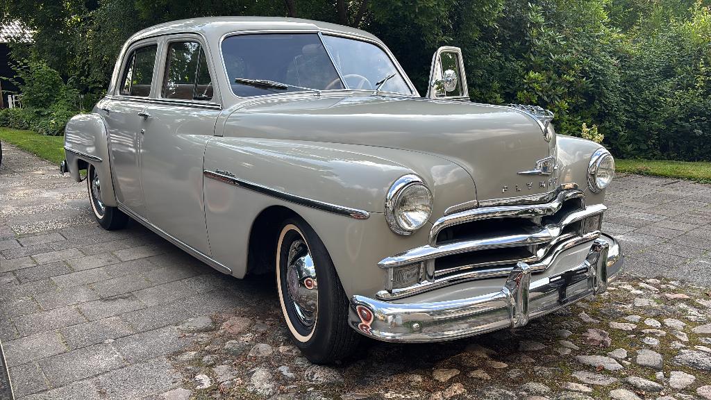 Plymouth Special De Luxe 1950, Achterwielaandrijving, Beige, Plymouth, Handgeschakeld