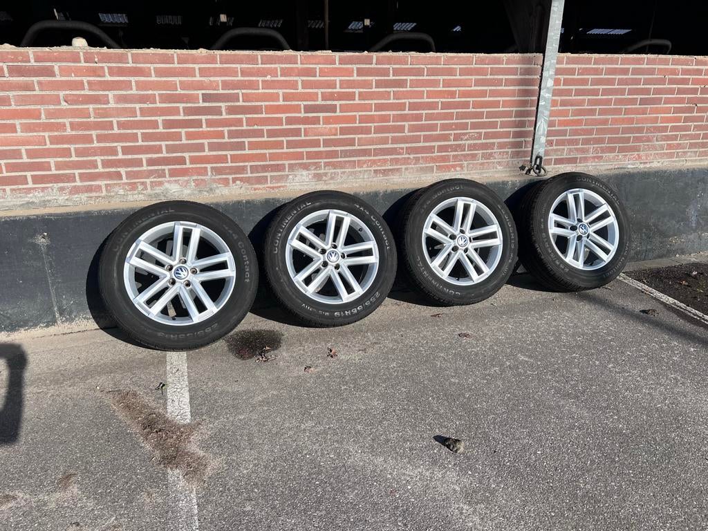 19” Originele VW Amarok  Cantera velgen Continental banden, Auto-onderdelen, Banden en Velgen, Gebruikt, 255 mm, Banden en Velgen