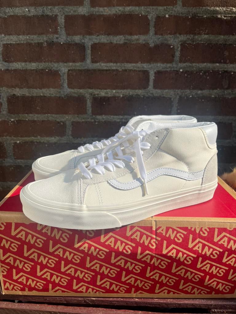 Vans old skool mid marshmallow 43 skateboarding new, Verzenden, Wit, Nieuw, Sneakers of Gympen