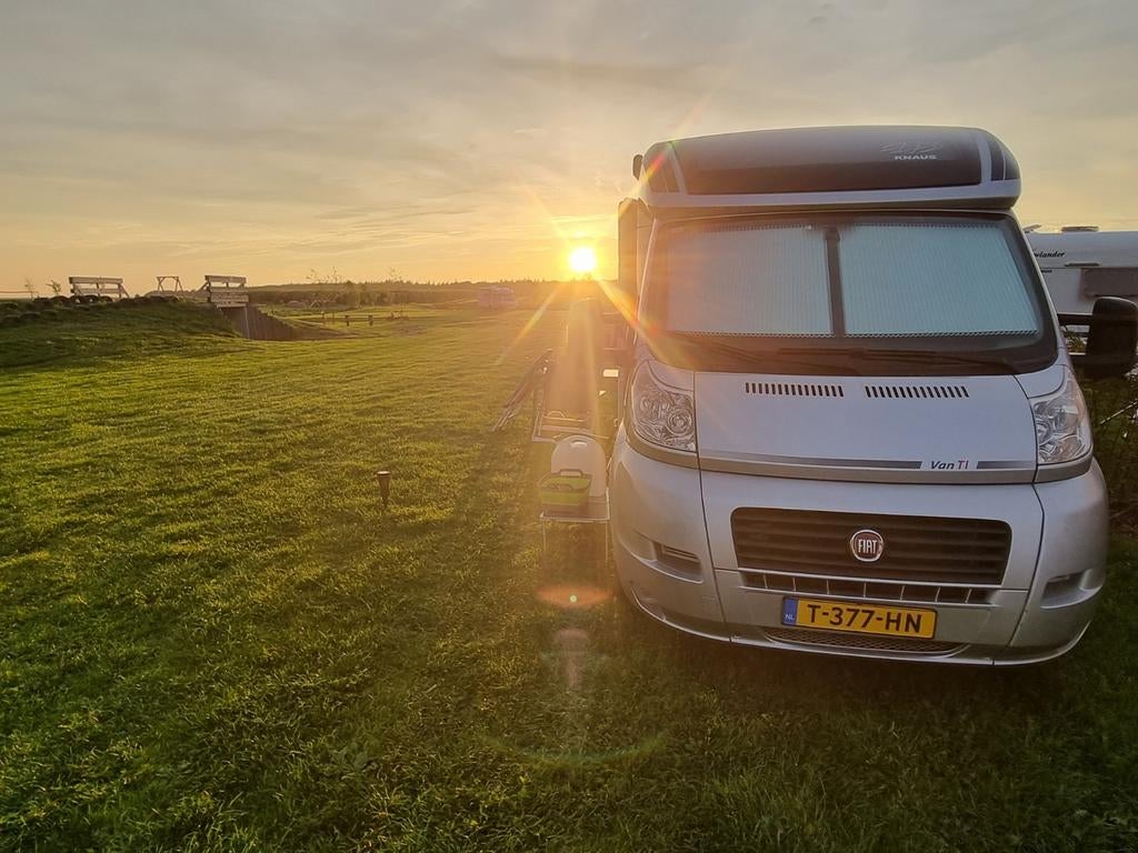 Prachtige Camper te koop  (wegens huis in Italië)! In prijs, Integraal, Chemisch toilet, Ringverwarming, Particulier