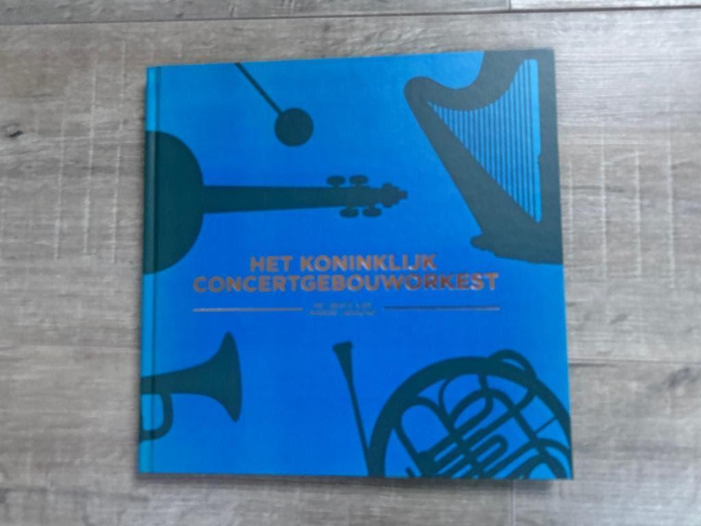 Boek + 7 CD Het Koninklijk Concertgebouworkest, Ophalen of Verzenden, Romantiek, Zo goed als nieuw, Overige typen