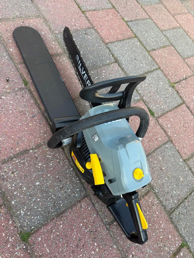 Silver Kettingzaag - Krachtige Zaag voor Tuinwerk, Gebruikt, 70 mm of meer, Kettingzaag, 600 tot 1200 watt