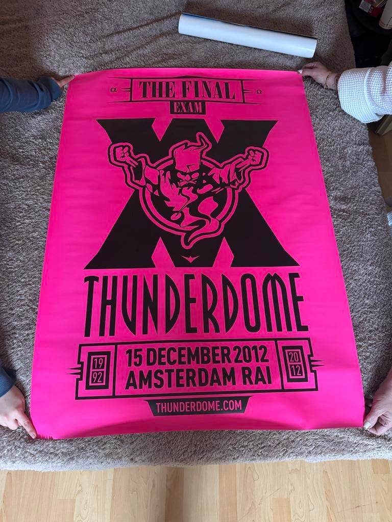 Thunderdome The Final Exam 2012 a0 formaat - Zeldzaam!, Verzamelen, Posters, Zo goed als nieuw, Muziek, Deurposter of groter, Rechthoekig Staand