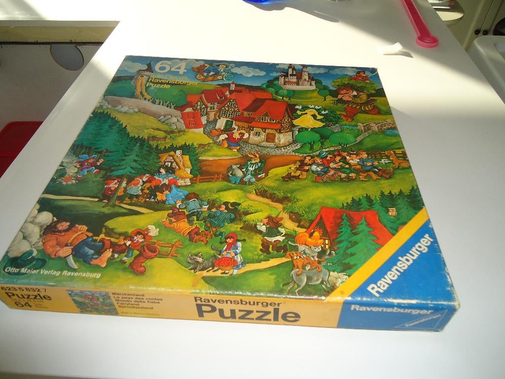 kinderpuzzel, oudere puzzel ,, sprookjesland,,ravensburger, Ophalen of Verzenden, Gebruikt, Puzzelen