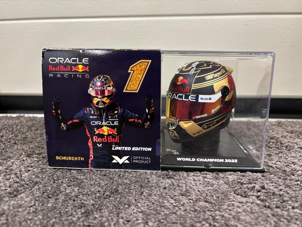 Max verstappen helm 1:4 world champion 2023, Ophalen of Verzenden, Zo goed als nieuw, Formule 1