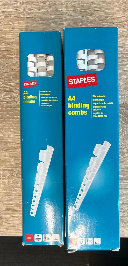 A4 binding combs, Ophalen, Zo goed als nieuw