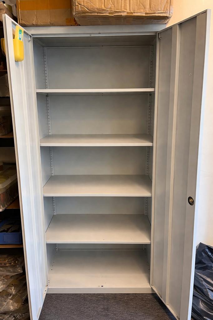 2 Metalen archiefkasten, Huis en Inrichting, Kasten | Roldeurkasten en Archiefkasten, Ophalen of Verzenden, 25 tot 50 cm, Minder dan 50 cm