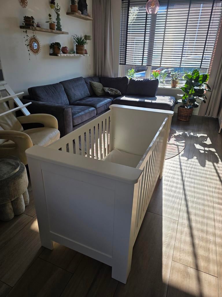 Ledikantje, Kinderen en Baby's, Babywiegjes en Ledikanten, Ophalen, Zo goed als nieuw, Ledikant