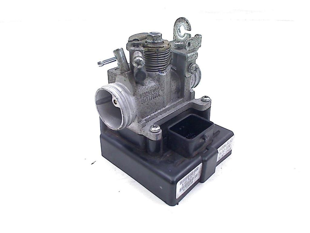 GASKLEPHUIS Kymco Super 8R 50 (01-2023/-) (16100-alk1-ez5), Gebruikt, P.J. Troelstraweg 8 8
3144 CX  MAASSLUIS, NL, Overige typen