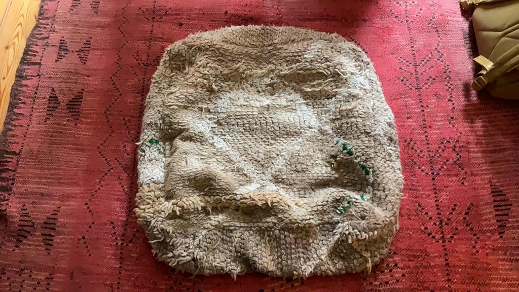 VINTAGE MAROKKAANSE POEF  HOES 60x60x20 moet nog gevuld, Gebruikt, Ophalen of Verzenden, Stof, 50 tot 75 cm