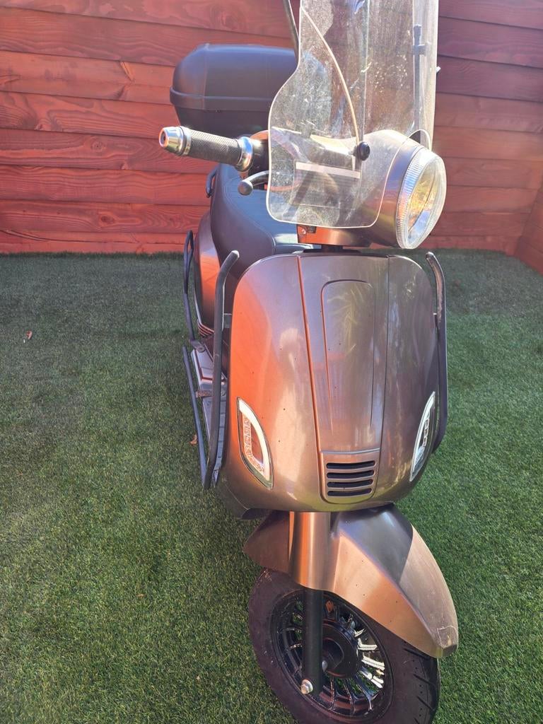 E-sourini Special Edition elektrische scooter 2021, Ophalen