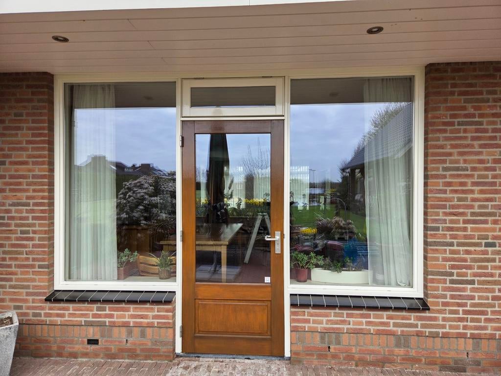 Geheel kozijn met deur en dubbelglas, Doe-het-zelf en Verbouw, Gebruikt, Deurkozijn, 225 cm of meer, Ophalen of Verzenden