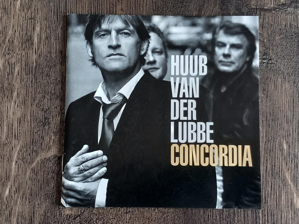 CD  Huub van der Lubbe - Concordia (2004)  **VERZ/OPH**, Ophalen, Zo goed als nieuw, Overige genres