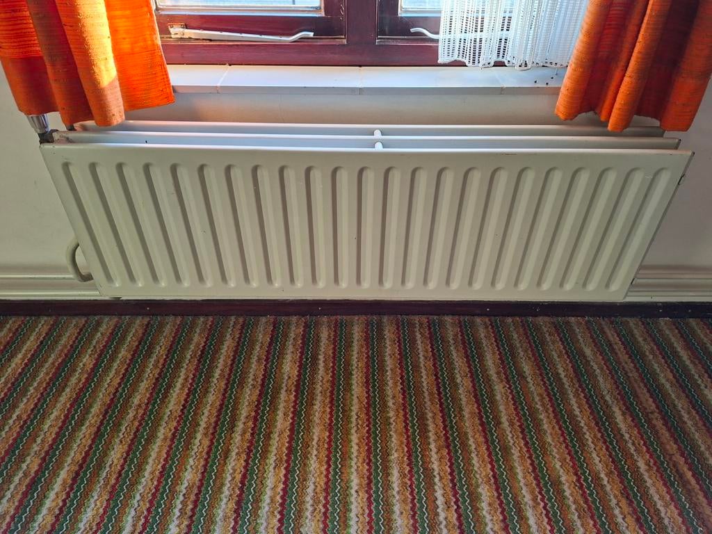 12 radiatoren (diverse maten) en 1 designradiator, Doe-het-zelf en Verbouw, Verwarming en Radiatoren, Ophalen, Radiator, 80 cm of meer