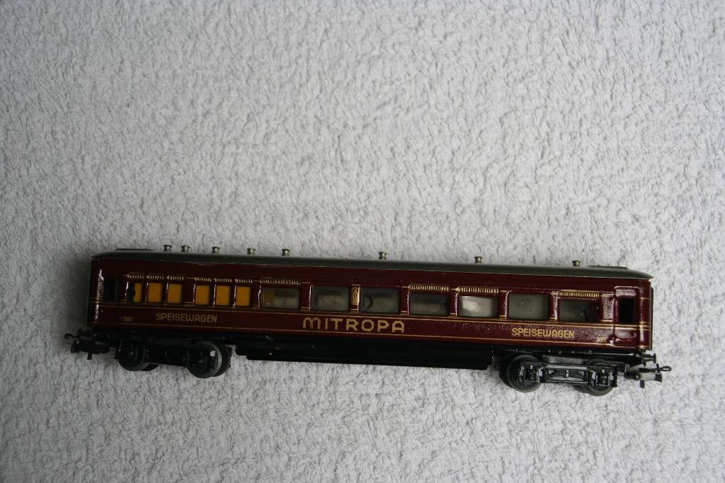 Marklin HO 352 Mitropa SPEISEWAGEN Restaurant wagon (5.16), Wisselstroom, Gebruikt, Wagon, Ophalen of Verzenden