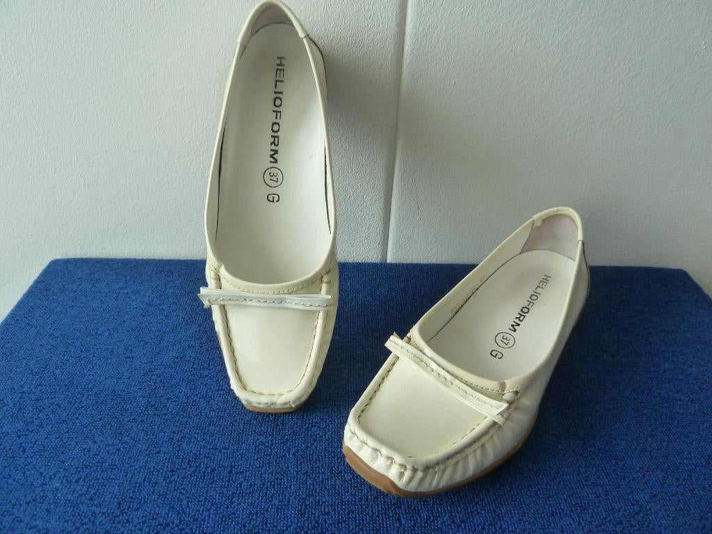 Helioform schoenen maat 37 G nieuw, Kleding | Dames, Schoenen, Nieuw, Instappers, Wit, Ophalen of Verzenden